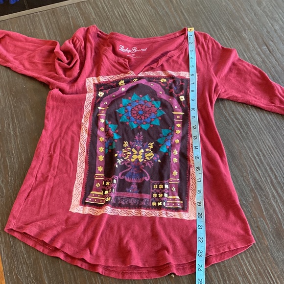Lucky brand ladies three-quarter sleeve T-shirt in size extra small. - Picture 6 of 6